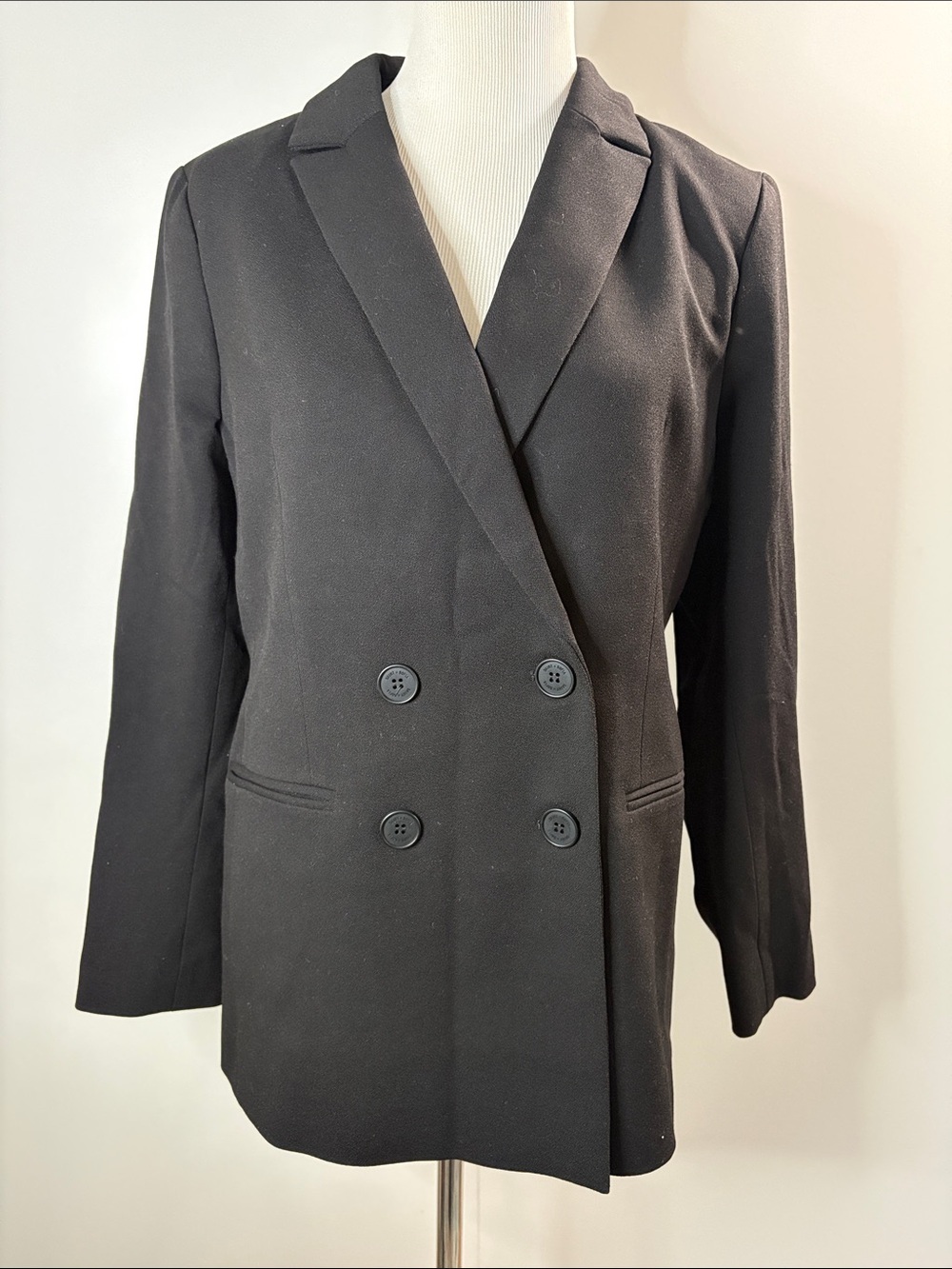Saint + Sophia London Classic Double-Breasted Black Blazer 10